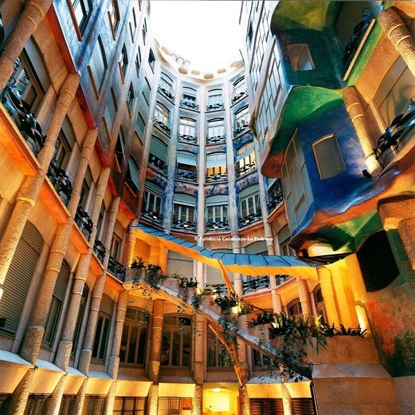 Casa Milà - La Pedrera – Barcelona (2)