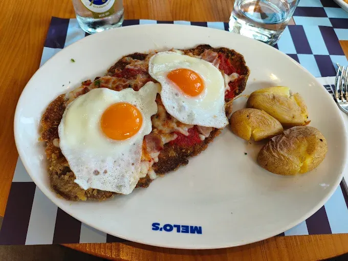Melo's Milanesas
