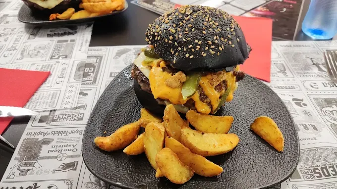 TXIPOTE'S BEST BURGER