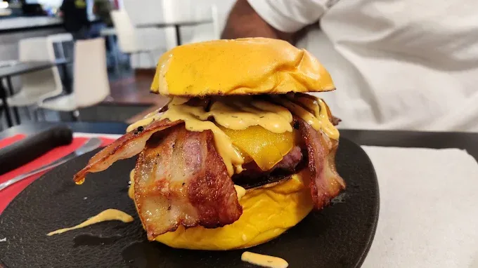 TXIPOTE'S BEST BURGER – Bilbao (5)