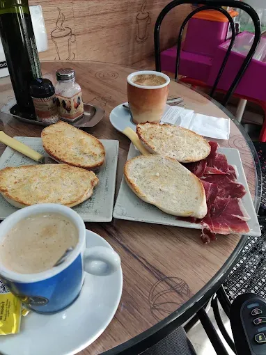 Confitería la Giralda – Sevilla (4)