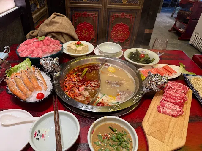YUANLAOSI HOTPOT – Sevilla (4)