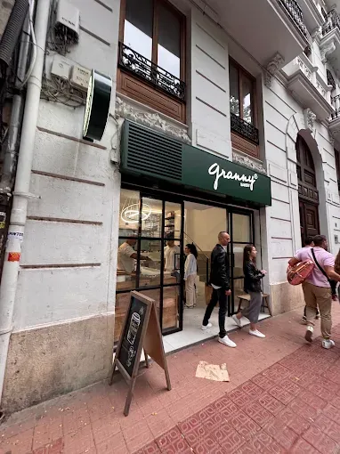 Granny Bakery