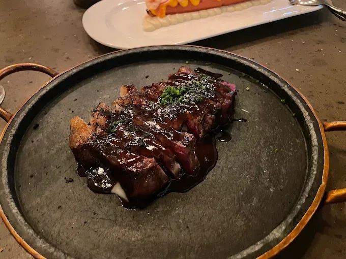 Restaurante RAZA