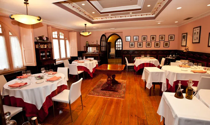 Hotel Restaurante Karlos Arguiñano – Zarautz (6)